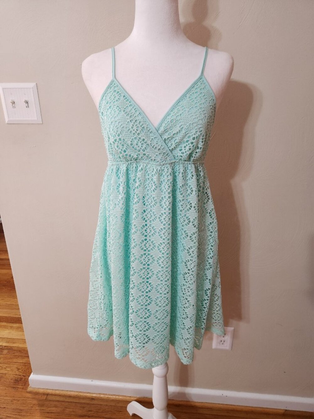 Super Cute Women's Express Lace Baby Doll Dress
